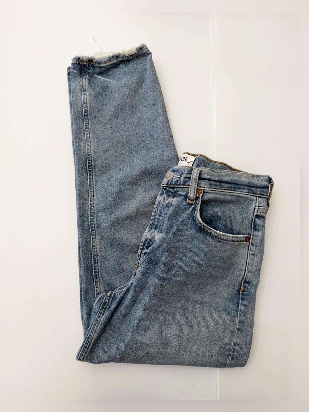 AGOLDE Kye Mid Rise Straight Crop Jeans - 25